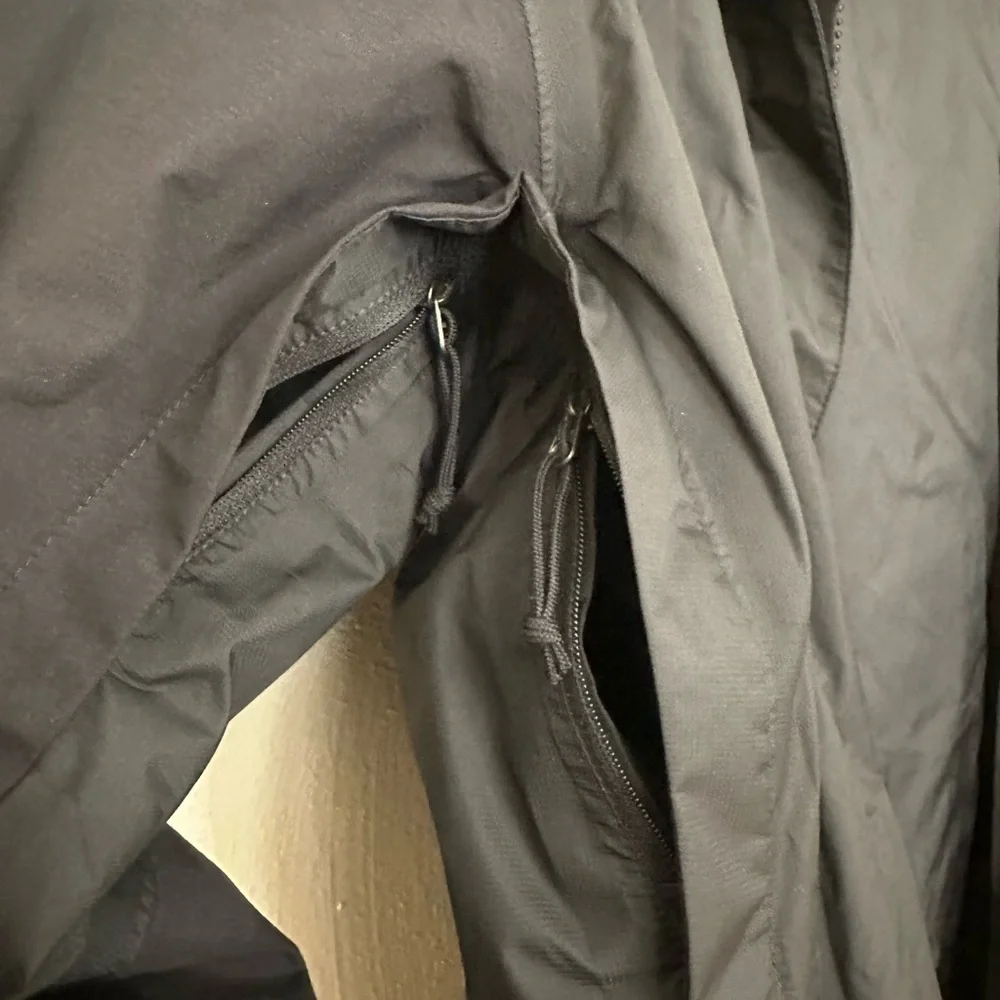 The North Face Never Stop Exploring Hiking Jacket